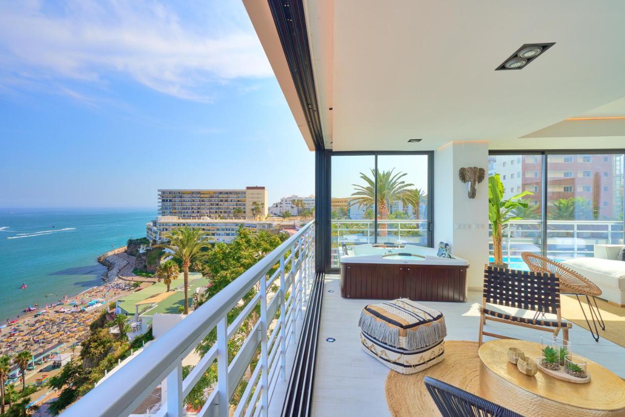 Savanna Beach. Amazing Apartment With Jacuzzi Torremolinos Exterior photo